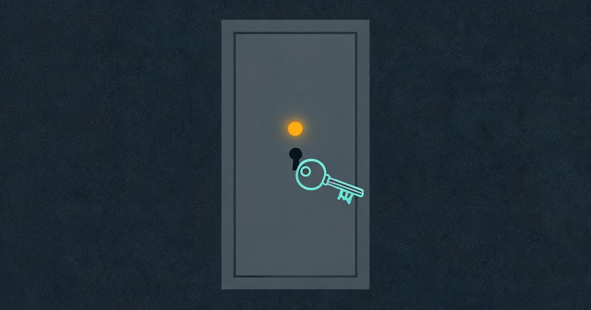 A flat vector illustration of a closed grey metal server door with a small amber warning light above it and a thin teal key shape floating away from the keyhole, representing the unpatched KSMBD flaws in the Linux kernel